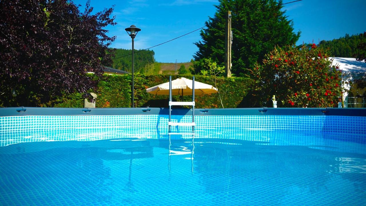 Casa Madrazo Con Piscina Y Parrillas Praves Exterior photo